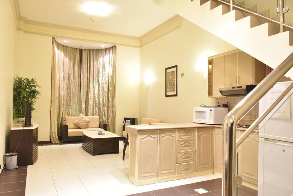 Al Tayyar Suites & Hotel Apartments - Riyadh Exterior photo